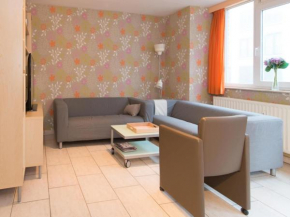 Side sea view apartment in Ostend